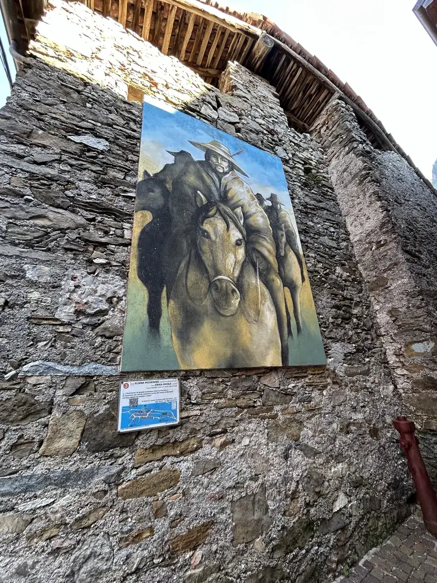 Opera n. 3 «La sagra dei pastori» nel Borgo Affrescato di Parlasco